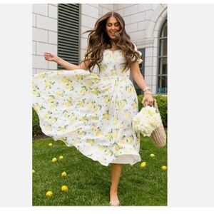 Ivy City Co Hollie Lemon Dress in XXL